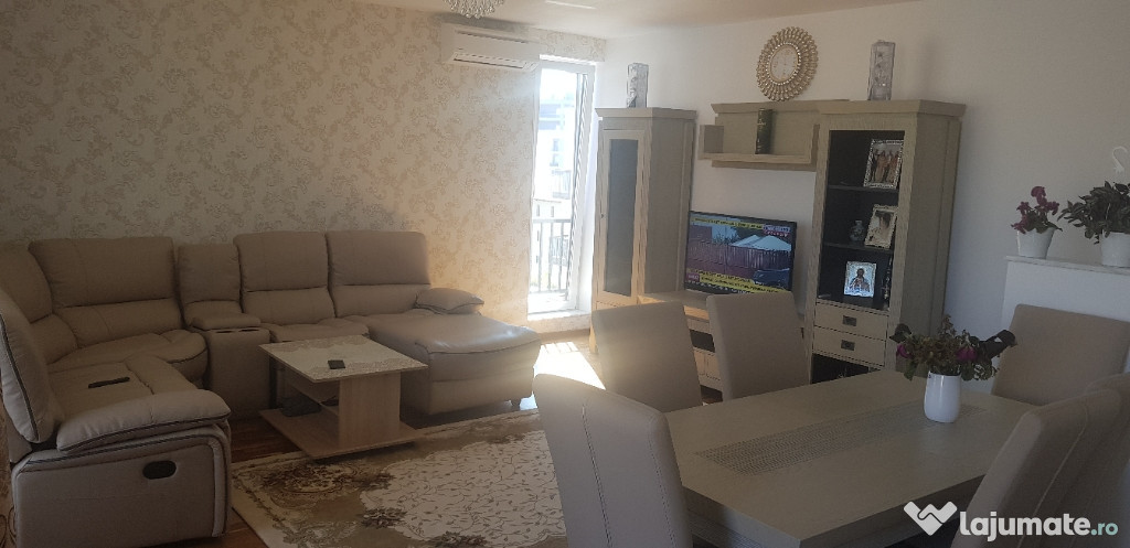 Apartament de Vanzare cu 3 Camere in Andrei Muresanu