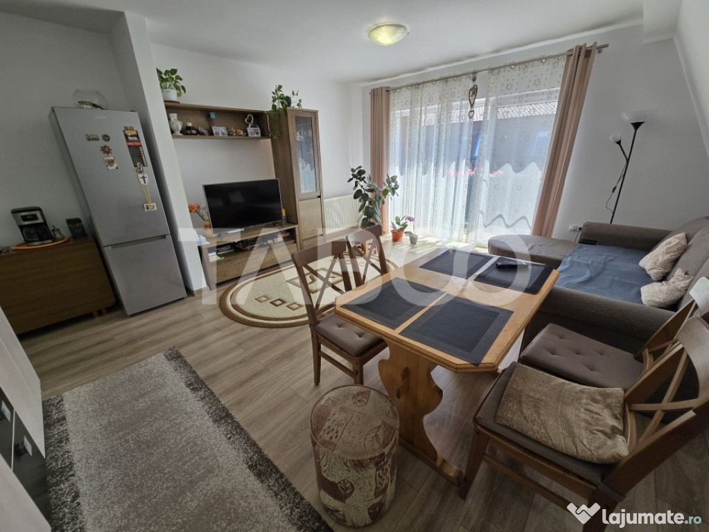 Apartament decomandat de vanzare mobilat 65 utili balcon par