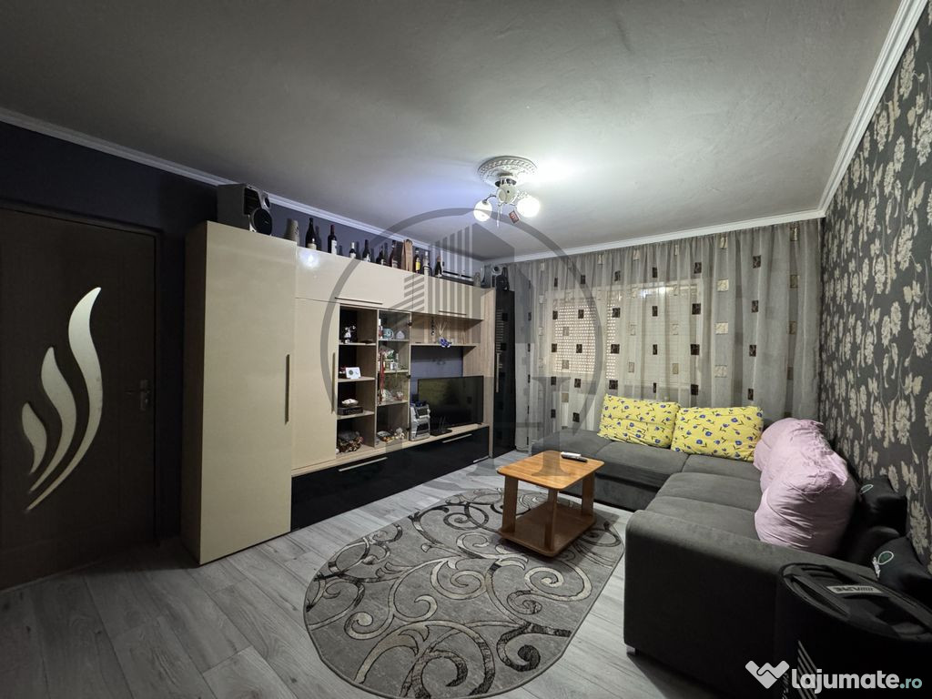 Apartament 2 camere de închiriat Constanta, zona Far