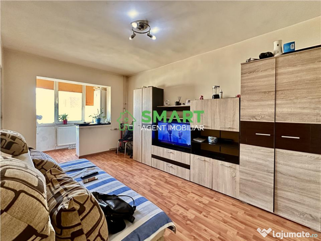 Garsoniera. Arad,Zona Confectii, str. Liviu Rebreanu