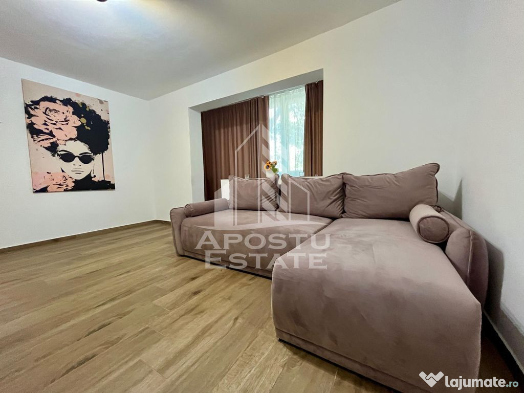 Apartament spatios cu 3 camere, semidecomanrdat, zona Iul...