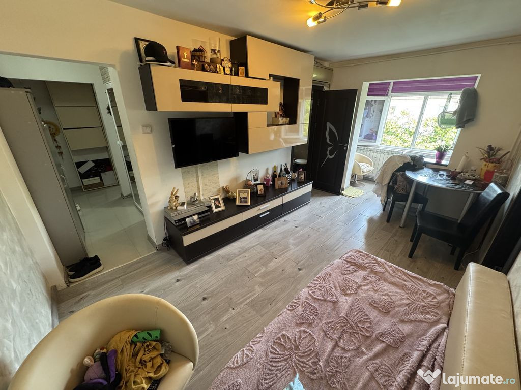 Apartament 3 camere zona Groapa