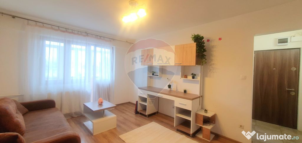 Apartament cochet cu 2 camere de inchiriat- Central, zona...