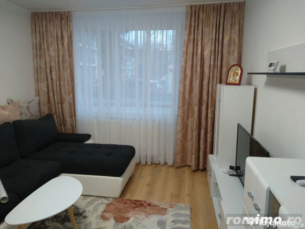 1 camera in zona Soarelui