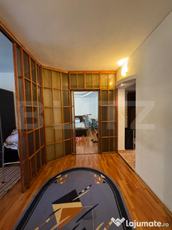 Apartament cu 4 camere - 94 mp - Sebastian