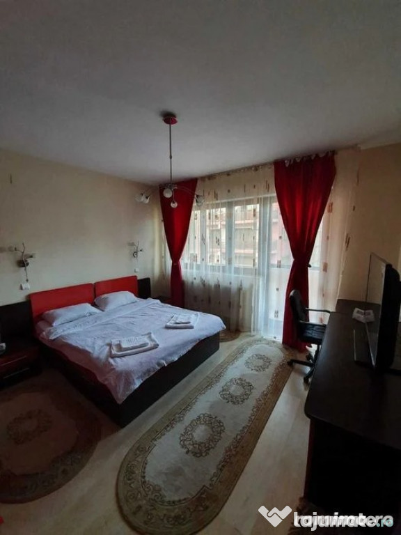 1 camera in zona Girocului