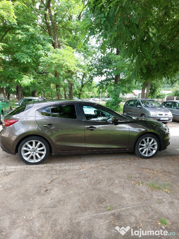 Mazda 3 Sport masina