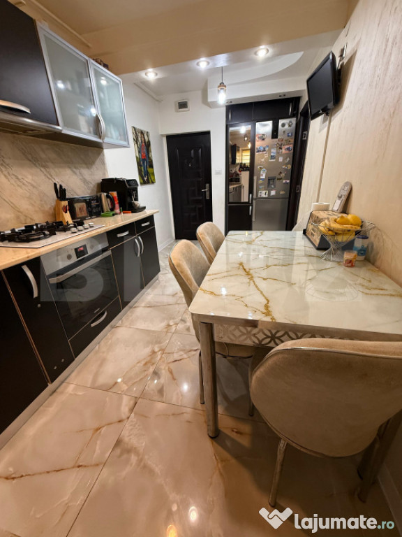 Apartament cu 2 camere, 50 mp, decomandat, zona Grivita