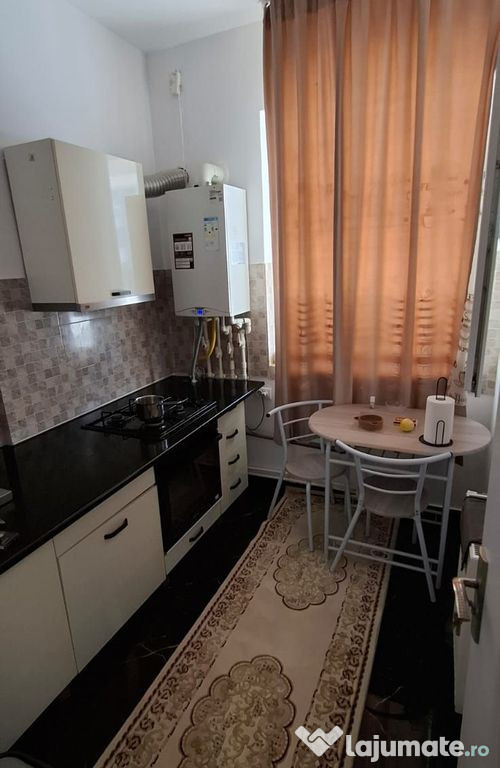 Garsoniera decomandata Metalurgiei Berceni Parter