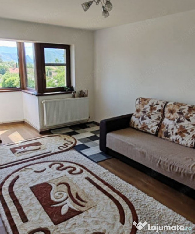 Apartament 2 cam de vanzare, 55 MP, et 3, STUPINI