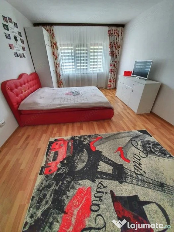2 camere in zona Bucovina