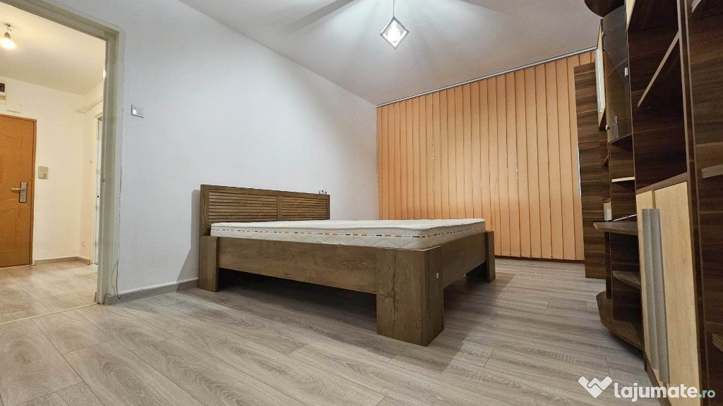 Apartament 1 camera D, in Podul de Fier