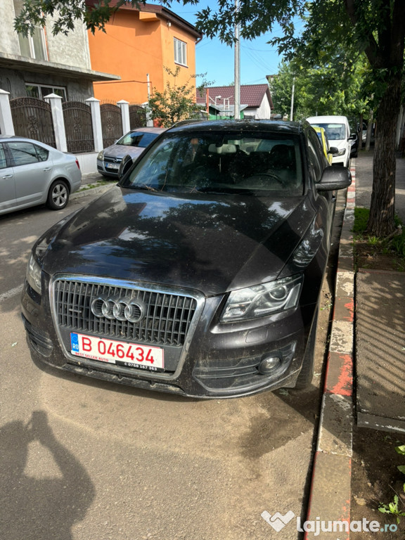 Vând Audi Q5 sau schimb cu prelată sau platformă