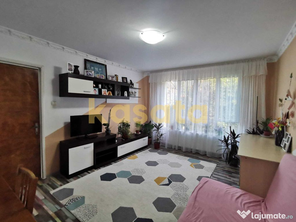 Apartament 4 camere în Ozana | Liniște și acces facil I