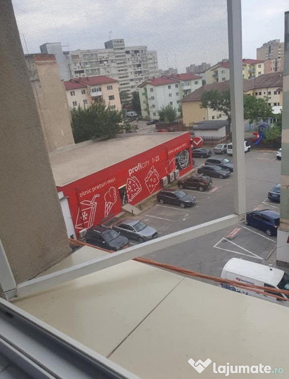 Vând apartament 2 camere