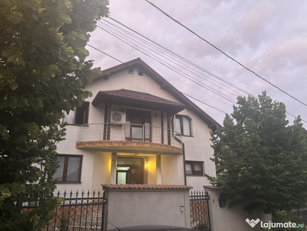 Casa ,zona Ford, suprafata utila 360 mp,teren 518 mp