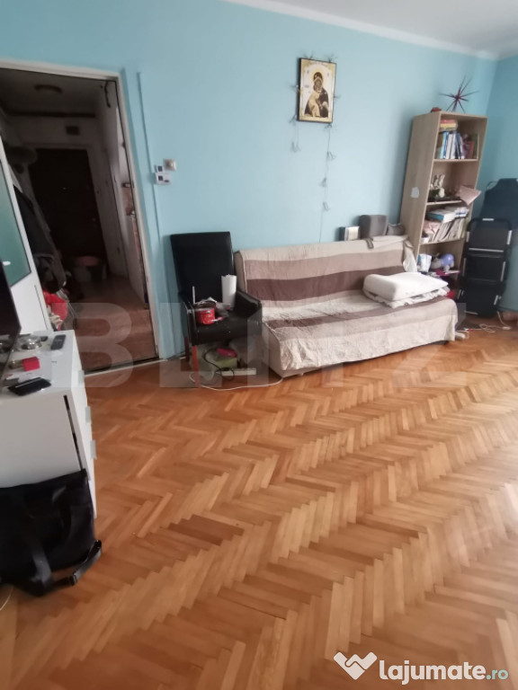 Apartament 2 camere, semidecomandat, 45mp, Zona Milea