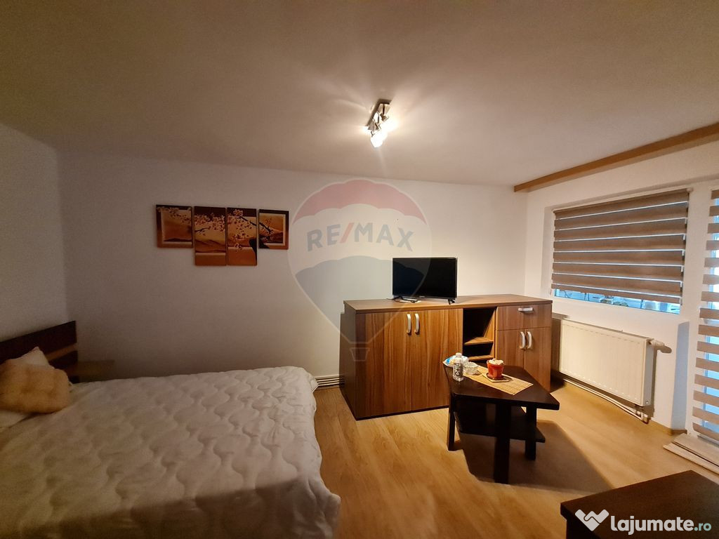 Apartament cu o camera de închiriat în zona Brailei