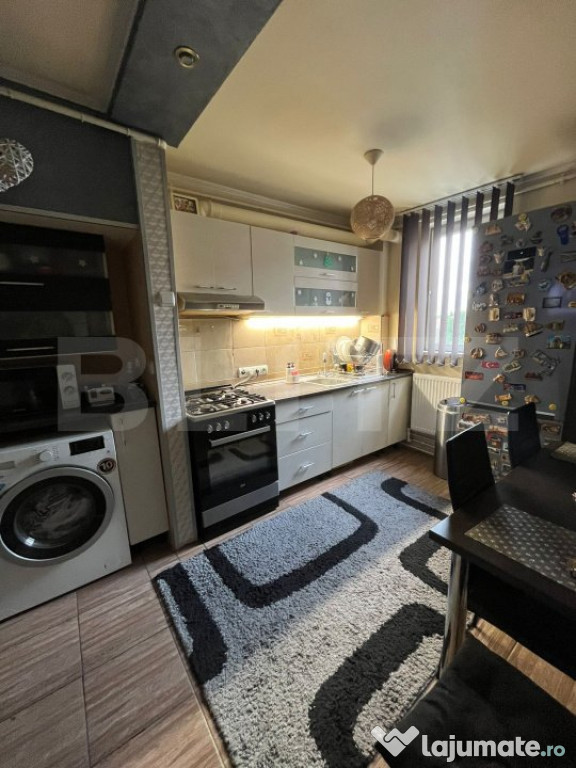Apartament cu 2 camere, 45 mp, parcare , zona Campia Turzi