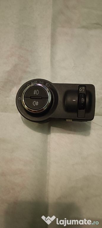 Bloc lumini Opel Astra J 2010 - 2015