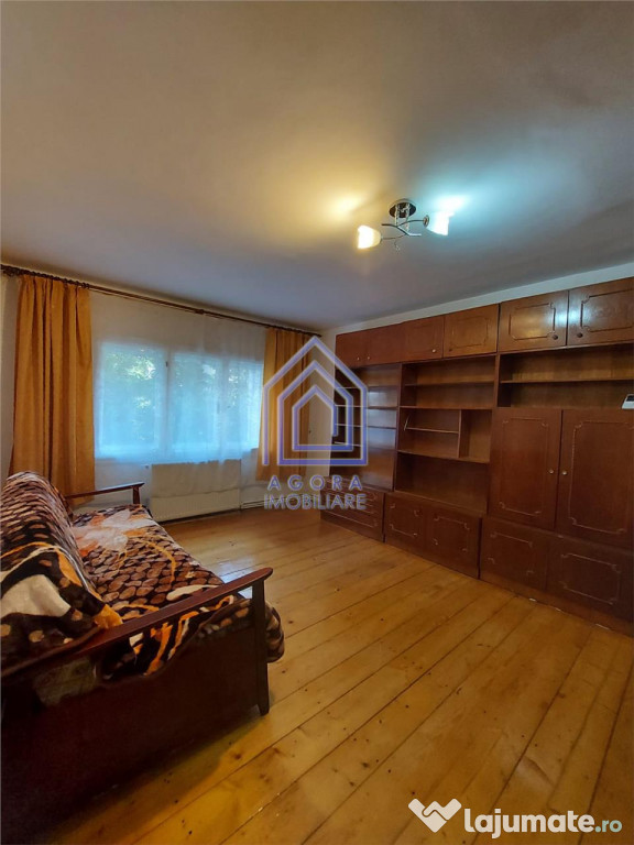 Apartament 4CD, parter, doua intrari.