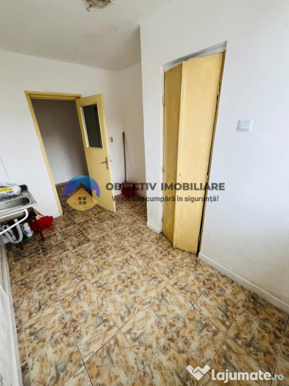 Apartament de vanzare 2 camere- zona Darmanesti