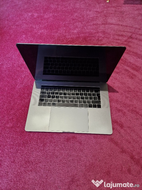 Defect MacBook Pro 15 TOUCH BAR A1990(EMC 3215)