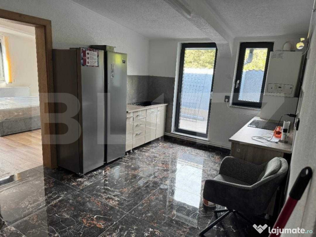 Apartament, 3 camere, 48 mp utili, zona Vivo