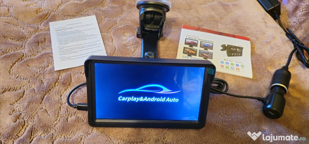 Sistem multimedia CarPlay Android Auto cu navigație