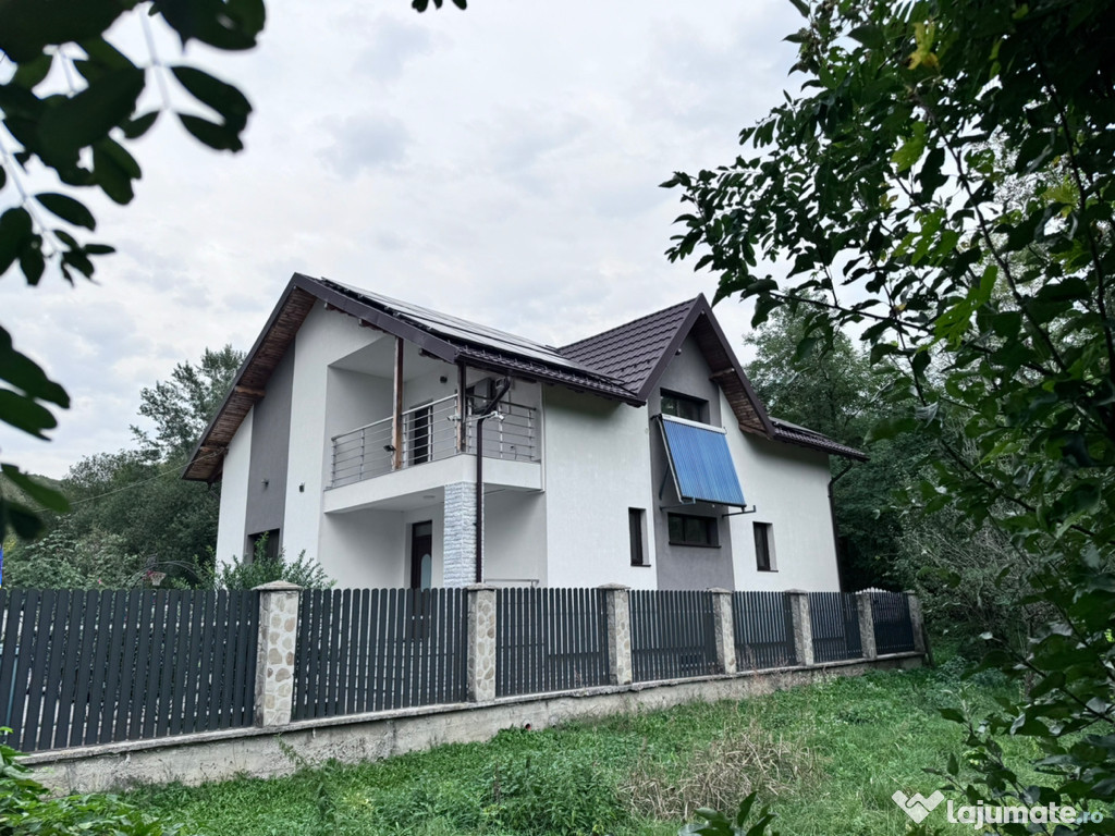 Casă de Vacanță / Locuit