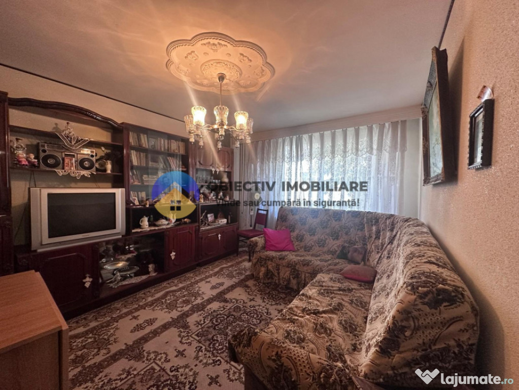 Apartament 4 Camere, Piatra Neamț – Locație Excelentă ?