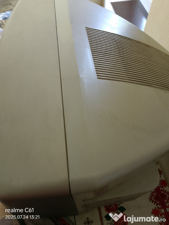 3tv crt 37- 51cm stare buna telecomanda 30lei bucata