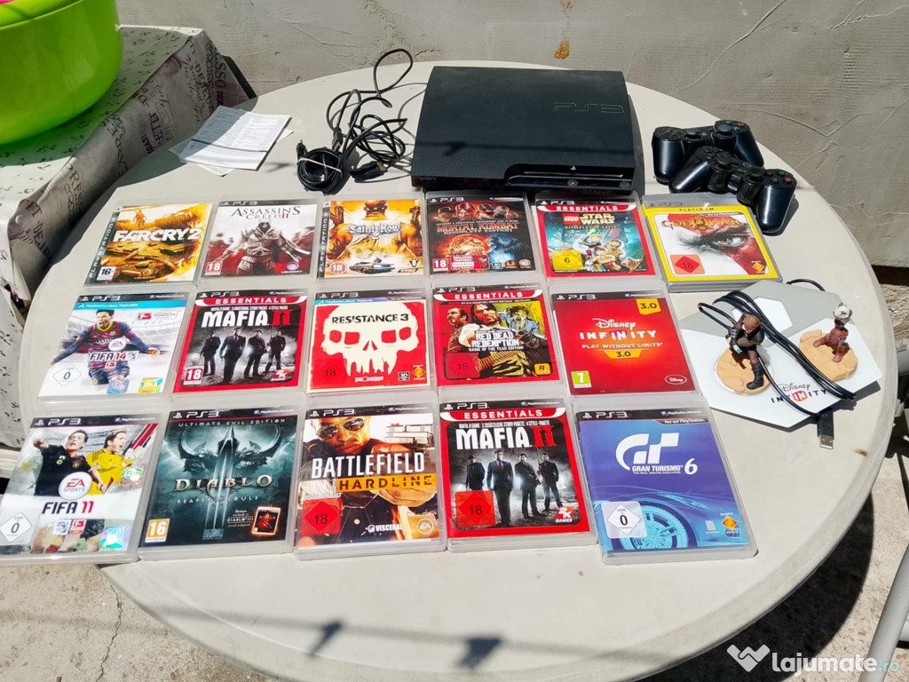 Joc de consolă PS3 cu manete și jocuri