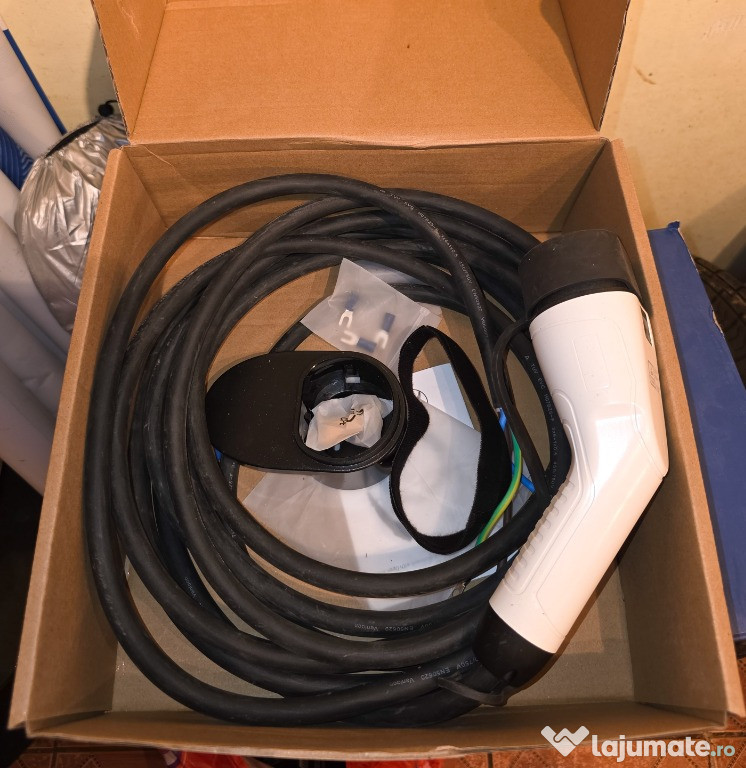 Cablu alimentare mașina electrica cu mufă Type 2 | 8m | 7kw - 32A