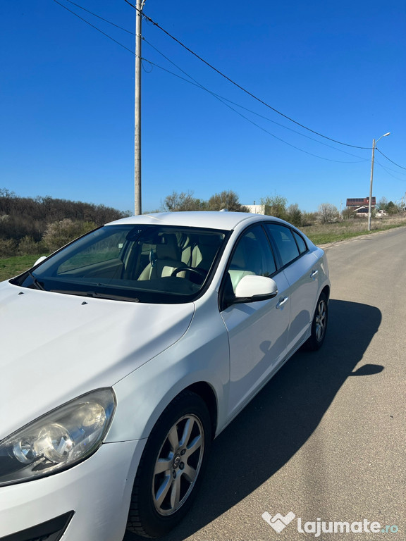 Volvo S60 D3 2011