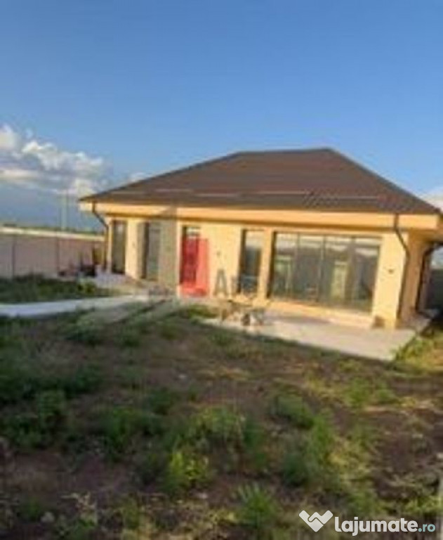 Vand Casa in Domnesti ,str Fortului - 500mp
