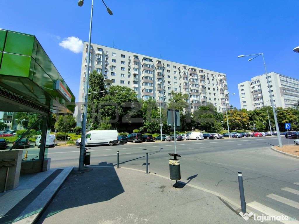 V. Ialomitei - bloc stradal reabilitat termic, 2 camere, ...