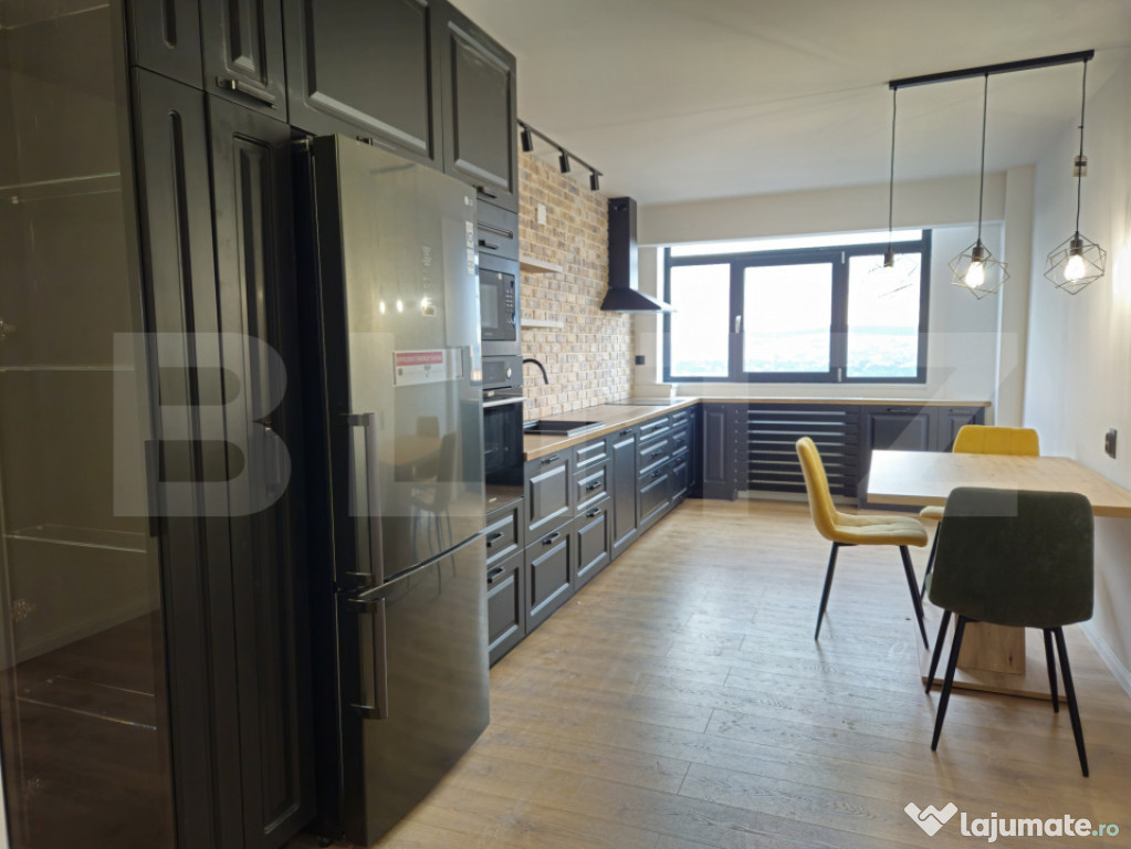 Apartament ULTRAFINISAT cu 4 camere, 110 mp, în zona Spital