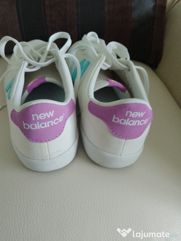 Pantofi sport NEW BALANCE stare impecabila Sint originali