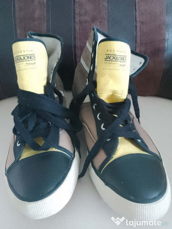Pantofi sport JACK & JONS bărbătești Nr 42ca și noi fara urma de uzura