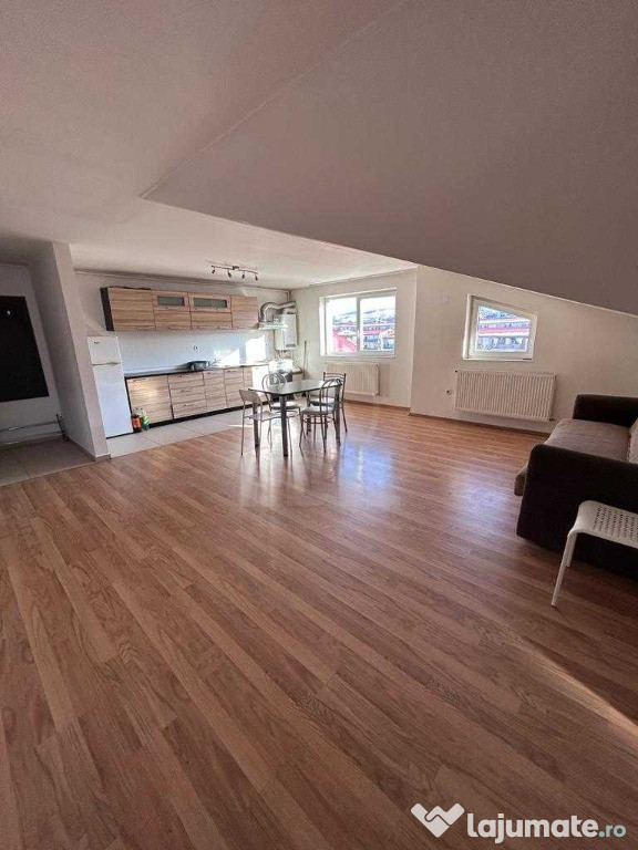 Inchiriere apartament 3 camere zona Eroilor
