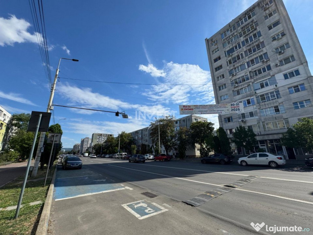 Apartament 3 camere decomandat - etaj 2 - Bulevardul Socola