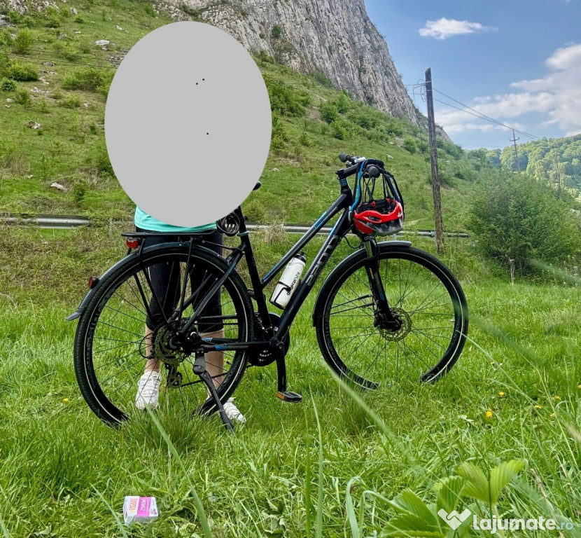 Vând Bicicletă Cross Travelling