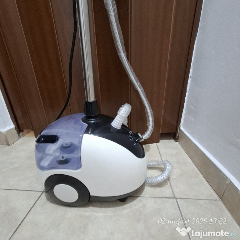 Sistem vertical de călcat cu aburi