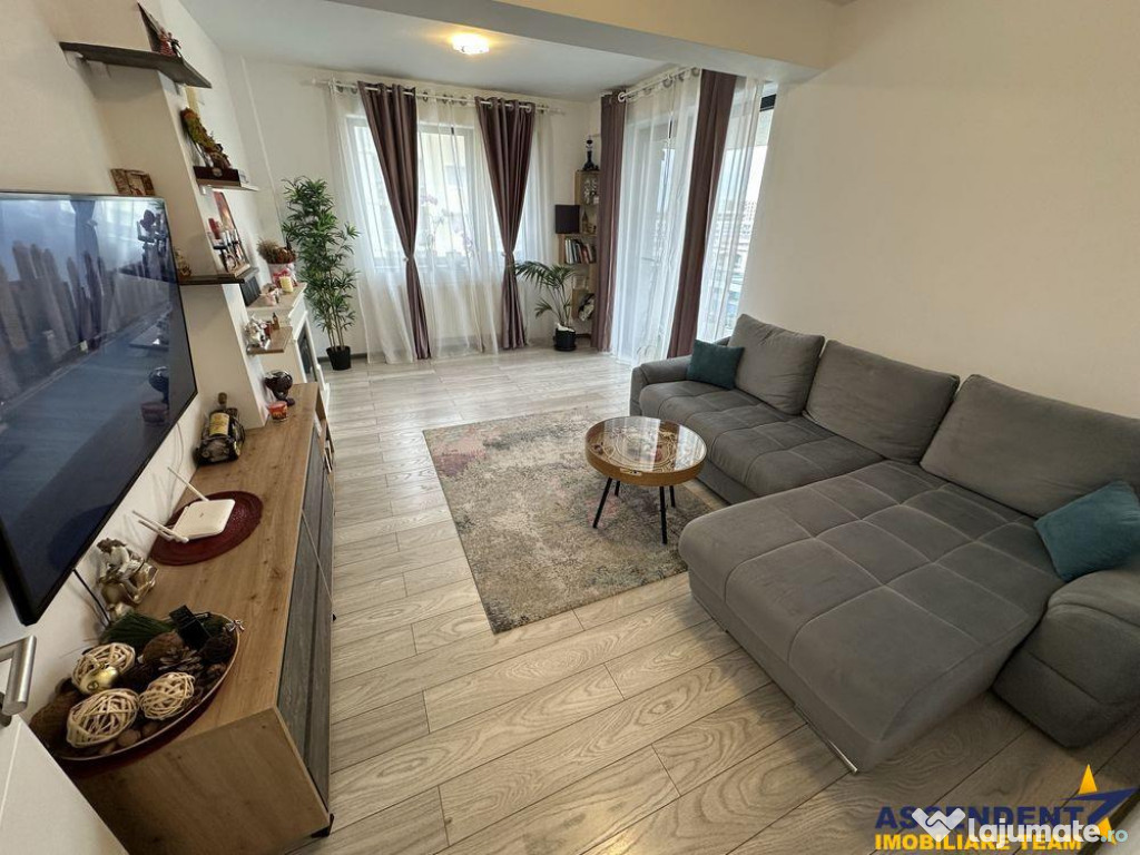 Apartament mobilat utilat, Aria Coresi,Tractorul, Brasov