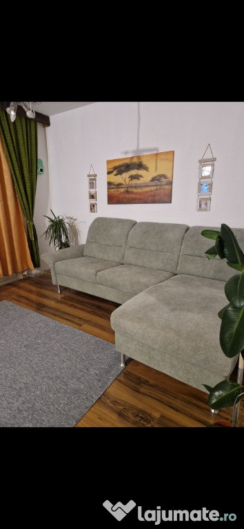 Canapea Verde ca noua