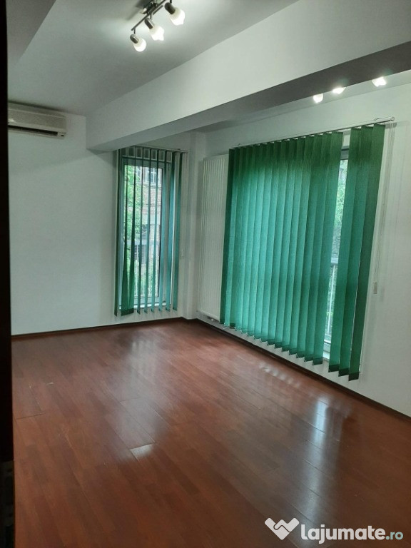 AA/1134 De închiriat spațiu comercial în Tg Mureș - Semicentral