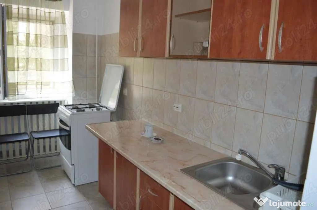 Nerva traian etaj 1 decomandat
