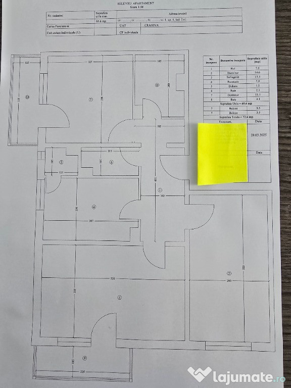 Vand Apartament 3 camere. Decomandat.