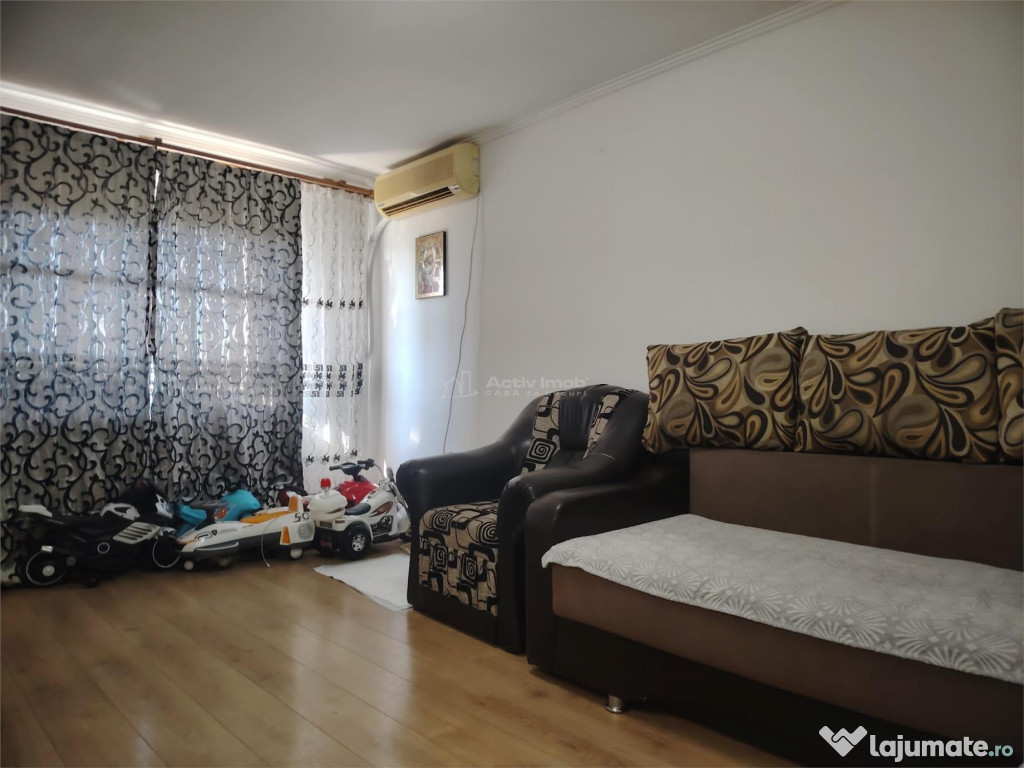 Apartament cu 2 camere, decomandat situat in Ploiesti, carti